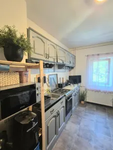 DAMBOVITA - 2 CAMERE - ETAJUL 2 - BLOC IZOLAT - ZONA BUNA - Timisoara
