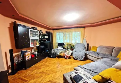 SOARELUI - ETAJ 1 - 3 CAMERE - 2 BAI - CENTRALA PROPRIE - BOXA - foto 1