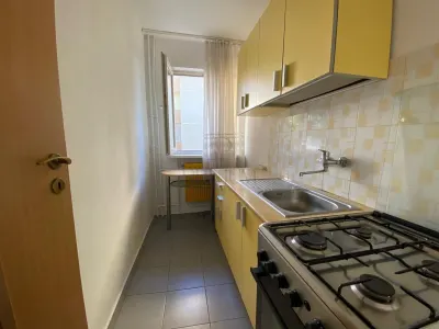 Girocului - 2 Camere - Etaj 1 - Bloc izolat- Aproape de Judetean - foto 5