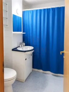 LIPOVEI - ETAJ 1 - BLOC IZOLAT - 4 CAMERE - 2 BAI - 2 BALCOANE - CENTRALA PROPRIE - DECOMANDAT - foto 6