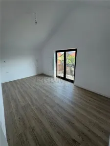 CASA INDIVIDUALA CU GARAJ - ZONA CENTRALA - 162 MP UTILI - foto 10