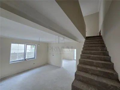 Duplex deosebit - zona excelenta - toate utilitatile - finisaje TOP - foto 24