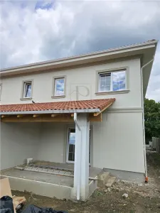 Duplex deosebit - zona excelenta - toate utilitatile - finisaje TOP - foto 10