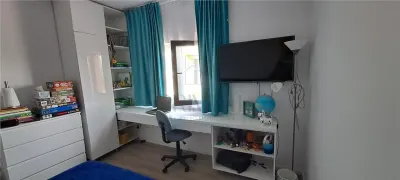 GIROC, CASA INDIVIDUALA DEOSEBITA P+1E+POD, 5 CAMERE, 2 BAI INCALZIRE IN PARDOSEALA - foto 12