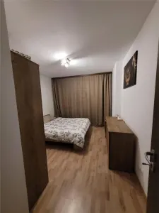 Central - 2 Camere - Etaj 2 cu LIFT - Decomandat - Bucatarie inchisa - Bloc nou - foto 4