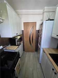 GHEORGHE LAZAR - RENOVAT - LIFT - 3 CAMERE - CENTRALA PROPRIE - foto 4