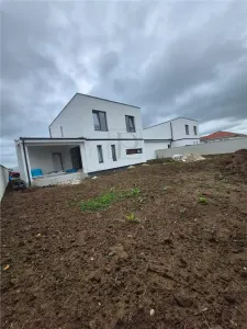 CASA INDIVIDUALA - GARAJ - MOSNITA NOUA - PROIECT DEOSEBIT - foto 6