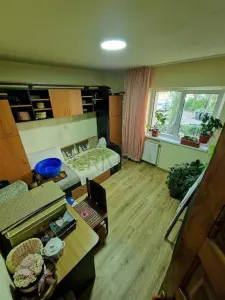 LIPOVEI - 2 CAM - DECOMANDAT - CENTRALA PROPRIE - ZONA BUNA - foto 1