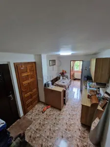 LIPOVEI - 2 CAM - DECOMANDAT - CENTRALA PROPRIE - ZONA BUNA - foto 3