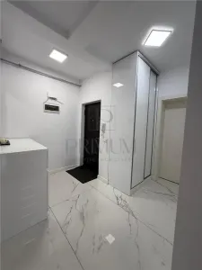 GIROC - 2 Camere - Decomandat - Prima inchiriere - Zona excelenta - foto 7