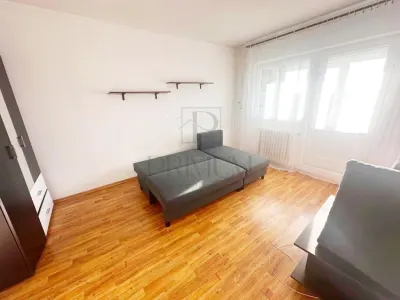 GIROCULUI - 1 CAMERA - ETAJ INTERMEDIAR - ZONA LINISTITA - Timisoara