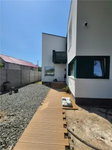 PLOPI, CASA INDIVIDUALA, 3 CAMERE, 2 DORMITOARE, 2 BAI - foto 2