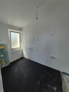 PLOPI, CASA INDIVIDUALA, 3 CAMERE, 2 DORMITOARE, 2 BAI - foto 11
