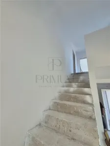 PLOPI, CASA INDIVIDUALA, 3 CAMERE, 2 DORMITOARE, 2 BAI - foto 16