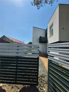 PLOPI, CASA INDIVIDUALA, 3 CAMERE, 2 DORMITOARE, 2 BAI - foto 4