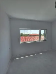 PLOPI, CASA INDIVIDUALA, 3 CAMERE, 2 DORMITOARE, 2 BAI - foto 8