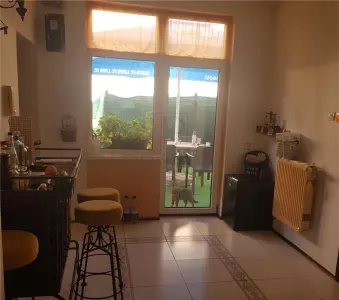 GIROCULUI, CASA CU SAD (spatiu alta destinatie), 4  CAMERE, 3 FRONTURI - foto 2