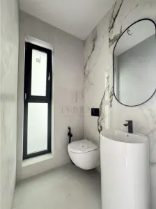GIROC - CASA INDIVIDUALA - 4 CAMERE SI 3 BAI - ZONA EXCELENTA - FINISAJE DE TOP - foto 2