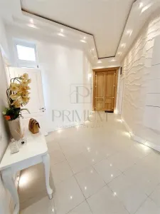 BAILE NEPTUN - RENOVAT LUX - 3 CAMERE - 2 BAI - INCALZIRE PARDOSEALA - CLIMA - CLADIRE ISTORICA - foto 13