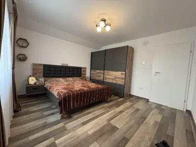 Sag- pozitie excelenta- mobilat si utilat premium- piscina exterioara - foto 11