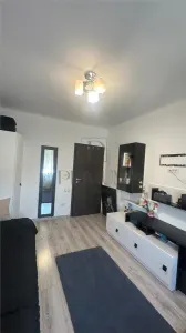 BRAYTIM - 3 CAMERE - ETAJ 2 - DECOMANDAT -  CENTRALA PROPRIE - CLIMA - RULOURI - LOC PARCARE CF - foto 4