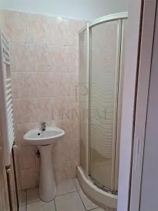 LIPOVEI - 3 CAMERE - 2 BAI - 2 BALCOANE - CENTRALA PROPRIE - DECOMANDAT - foto 7