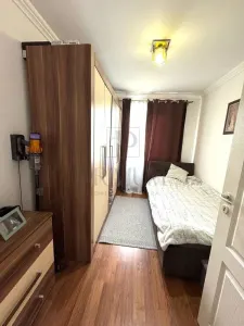 CETATII - ETAJ 1 - RENOVAT - 3 CAMERE - CENTRALA PROPRIE - CLIMA - BOXA - foto 5