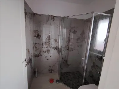 DUPLEX LA ASFALT - APROAPE DE CENTURA - 2 DORMITOARE MATRIMONIALE - foto 9