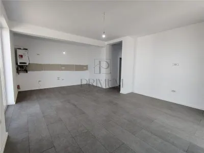 Apartamente Mosnita - 2 camere - curte proprie - zona excelenta - Mosnita Noua