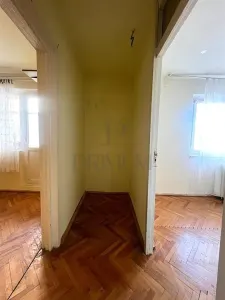 GIROCULUI - 4 CAMERE - ETAJ 1 - BLOC IZOLAT - 2 BALCOANE - ZONA PADURICE - foto 7