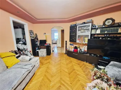 SOARELUI - 3 CAM - 2 BAI - CT PROPRIE - ETAJ 1 - BOXA - foto 2