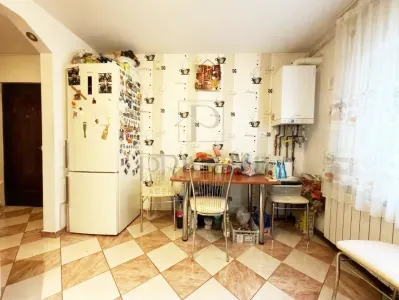SOARELUI - 3 CAM - 2 BAI - CT PROPRIE - ETAJ 1 - BOXA - foto 7