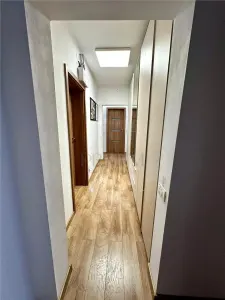 GHE. LAZAR | 4 CAM | DECOMANDAT | RENOVAT | 2 BAI | 2 BALCOANE | BOXA | LIFT | - foto 11