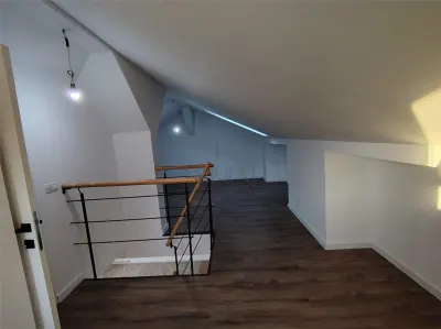 Duplex modern - spatios - perete dublu - finalizat - foto 8
