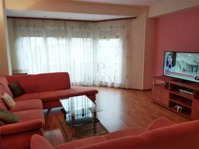 ARADULUI | 3 CAM | PARCARE | 2 BAI | LIFT | ANVELOPAT | ET.4 | BLOC NOU | - Timisoara