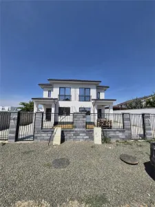 Duplex superb - zona foarte buna - la cheie - Mosnita Noua