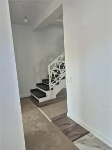 Duplex superb - zona foarte buna - la cheie - foto 9
