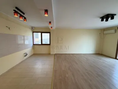 GIROC IQ - 3 CAMERE - SPATIOS - INCALZIRE IN PARDOSEALA - ZONA EXCELENTA - PARCARE INCLUSA - Giroc