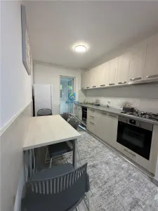 Inchiriere apartament 2 camere, Tractorul, la prima inchiriere, mob,utilat - Brasov