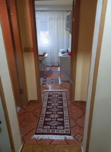 Apartament 3 camere, decomandat, Cetate, Lic. Sportiv, et.3, 2 bai - foto 2