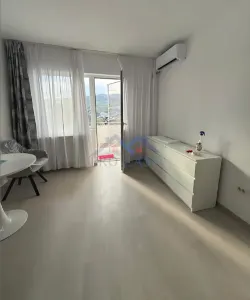 Apartament 2 camere decomandat, Cetate, zona bulevard - foto 2