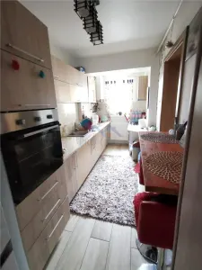 Apartament 3 camere, Cetate, et.3, pivnita, mobilat,utilat - foto 7