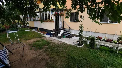 Apartament cu 3 camere, parter, boxa, acces curte, Cetate, zona Closca - foto 7