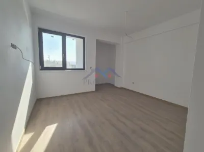 Apartament 2 camere, bloc nou, Cetate, et.2, 58 mp. - foto 2