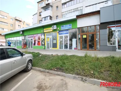Spatiu comercial stradal -Milcov - foto 1