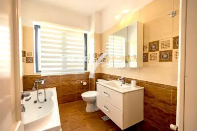 Statiunea Mamaia - Apartament 2 camere Cu vedere partiala la Mare si Lac - foto 4