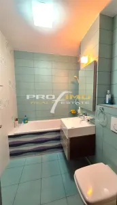 Apartament 4 camere su.110mp.Et.2 Tomis Nord TAV-ri - foto 8