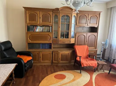 Apartament 3 camere decomandat | Etaj 1 | Obcini | Boxa 3c-4355 - foto 2
