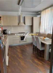 Cumpana, vila exclusivista, realizata, dotata si mobilata modern si functional - foto 4