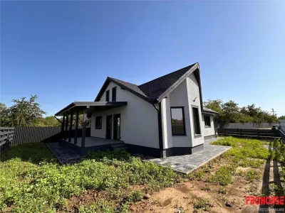 Primul Chirias - Casa Noua - toate utilitatile - foto 2